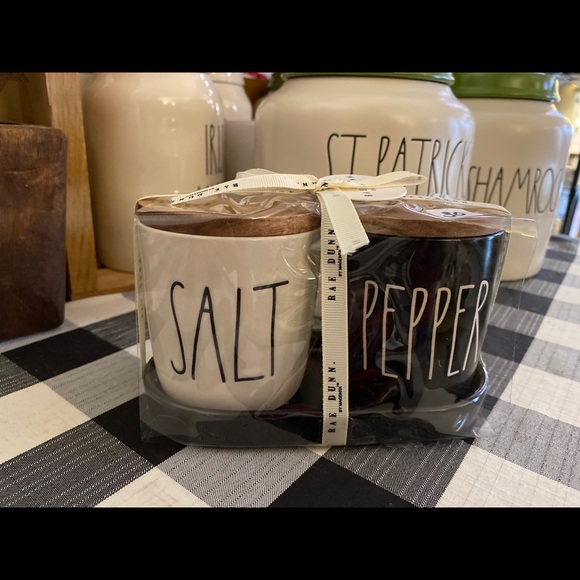 Rae Dunn Salt and Pepper Cellars Black and White